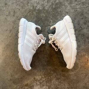 adidas Swift Run White Sneakers Women’s Size 7